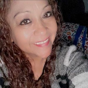 Meet your Posher, Diana dee